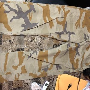 Dockers Alpha slim tapered camo khakis